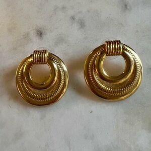 Vintage Door Knocker Earrings Gold Tone Premier Designs Statement 80s